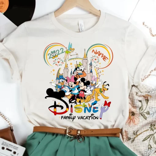 Custom Disney Family Vacation 2022 T-Shirt