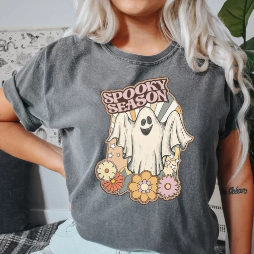 Retro Spooky Season Halloween T-Shirt