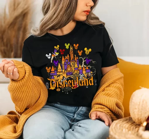 Vintage Disneyland Halloween T-Shirt