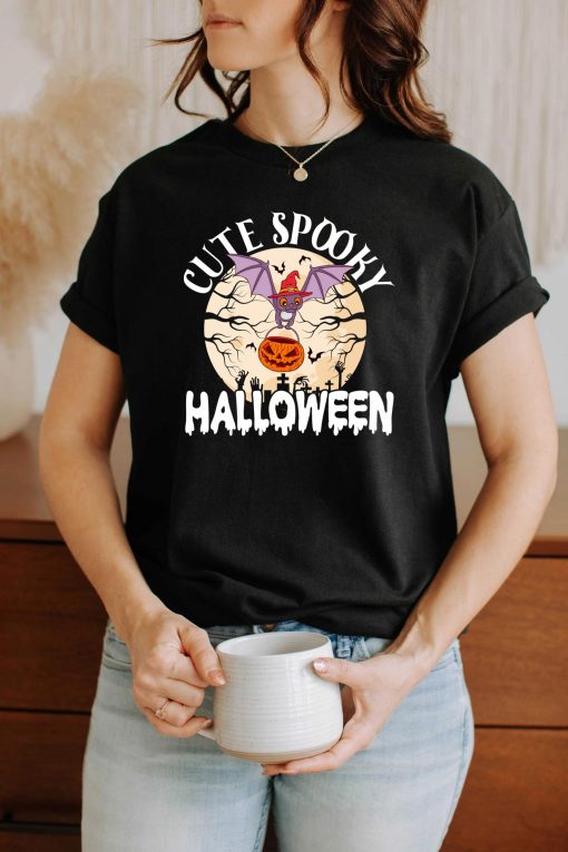 Cute Spooky Halloween Essential Apparel Classic T-Shirt