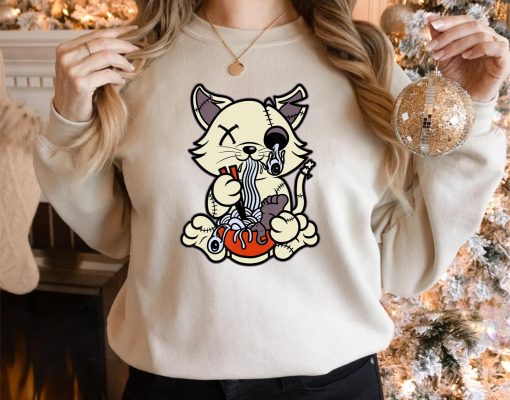 Pastel Goth Kawaii Cat with Ramen Halloween T-Shirt