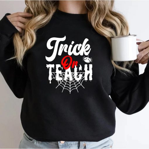 Trick or Teach Funny Teacher Halloween Web 3 Spider T-Shirt