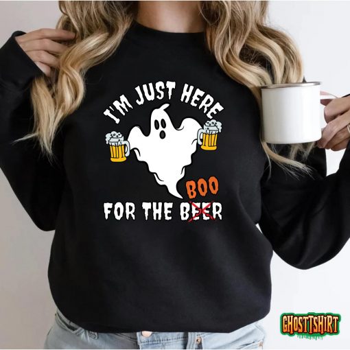 Funny Halloween I’m Just Here For The Boo Beer Lover Outfit Sweatshirt