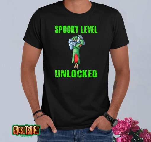 Gamer Halloween Spooky Level Unlocked Zombie Boys Teens Kids T-Shirt