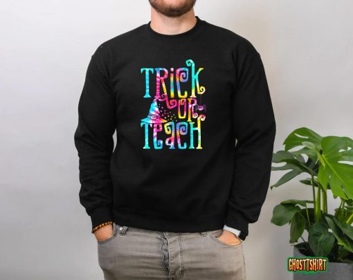 Halloween 2022 Trick or Teach Tie Dye Teacher Witch Hat T-Shirt