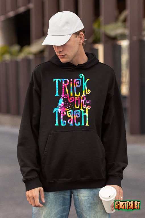 Halloween 2022 Trick or Teach Tie Dye Teacher Witch Hat T-Shirt