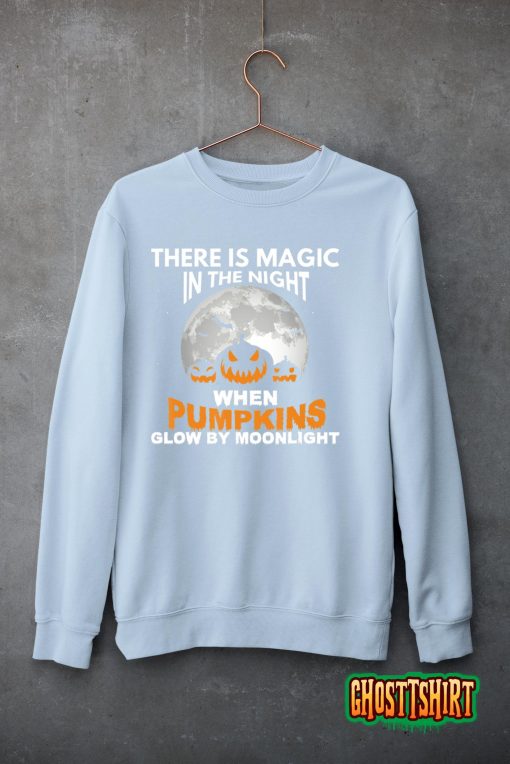 Halloween Pumpkins Magic In The Night Glow By Moonlight Classic T-Shirt