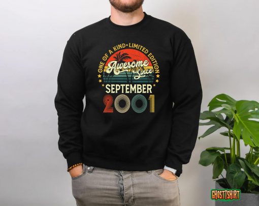 21 Year Old Vintage September 2001 21st Birthday Men Women T-Shirt