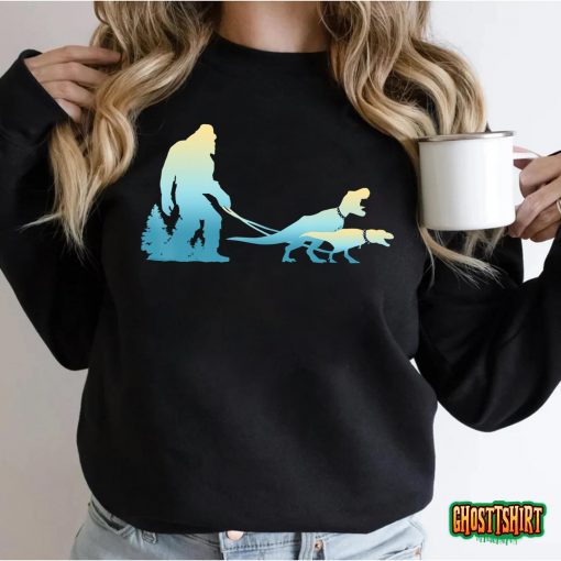 Bigfoot Taking His Dinosaurs for a Walk – Bigfoot T-Shirt