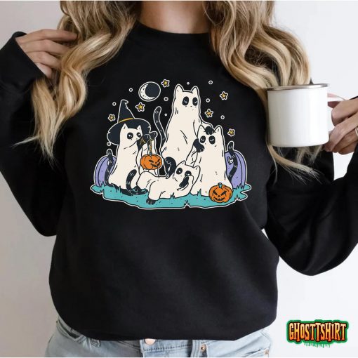 Black Cats in Ghost Costume – Cute Women and Men Halloween T-Shirt