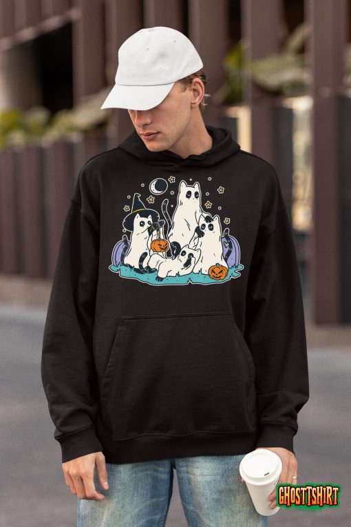 Black Cats in Ghost Costume – Cute Women and Men Halloween T-Shirt
