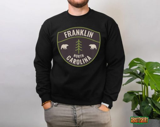 Franklin North Carolina NC Bear Mountains Vacation Premium T-Shirt