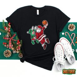 Funny Christmas Basketball Player Santa Claus Dunk Xmas T-Shirt