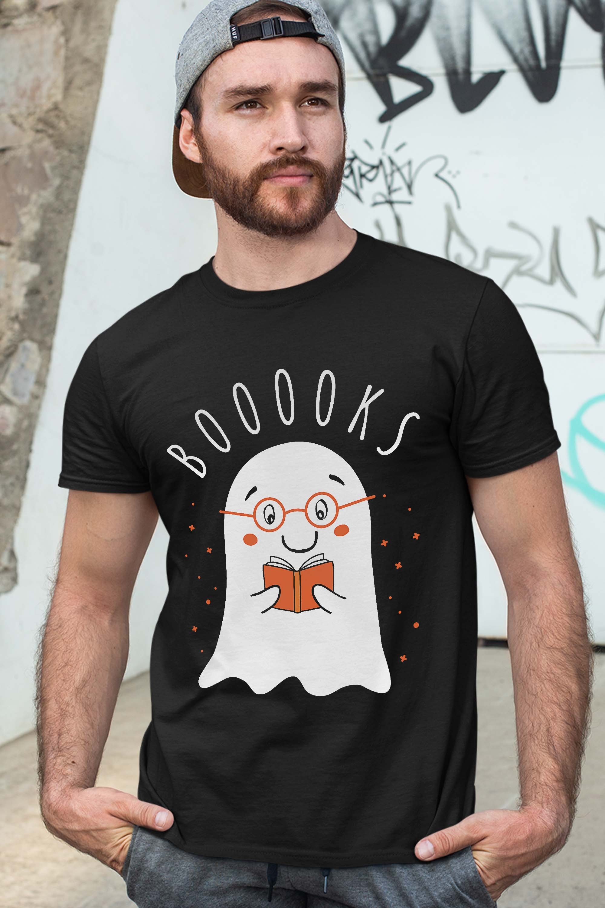 Halloween Teacher Librarian Books Reading Ghost Pun BOOOOKS T-Shirt