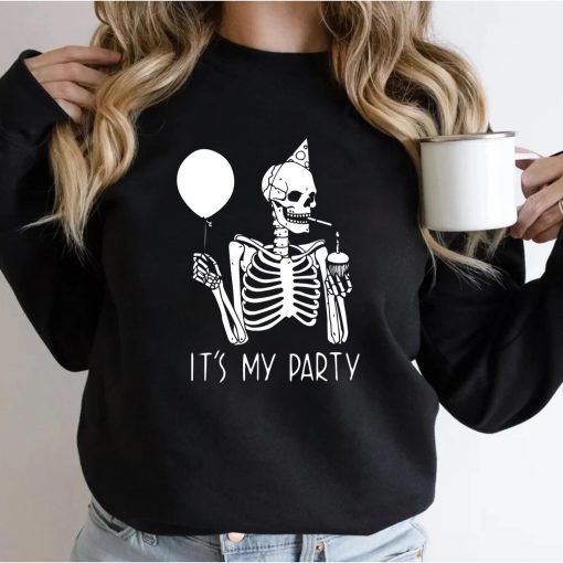 Its My Party Lazy Halloween Costume Skeleton Skull Birthday T-Shirt