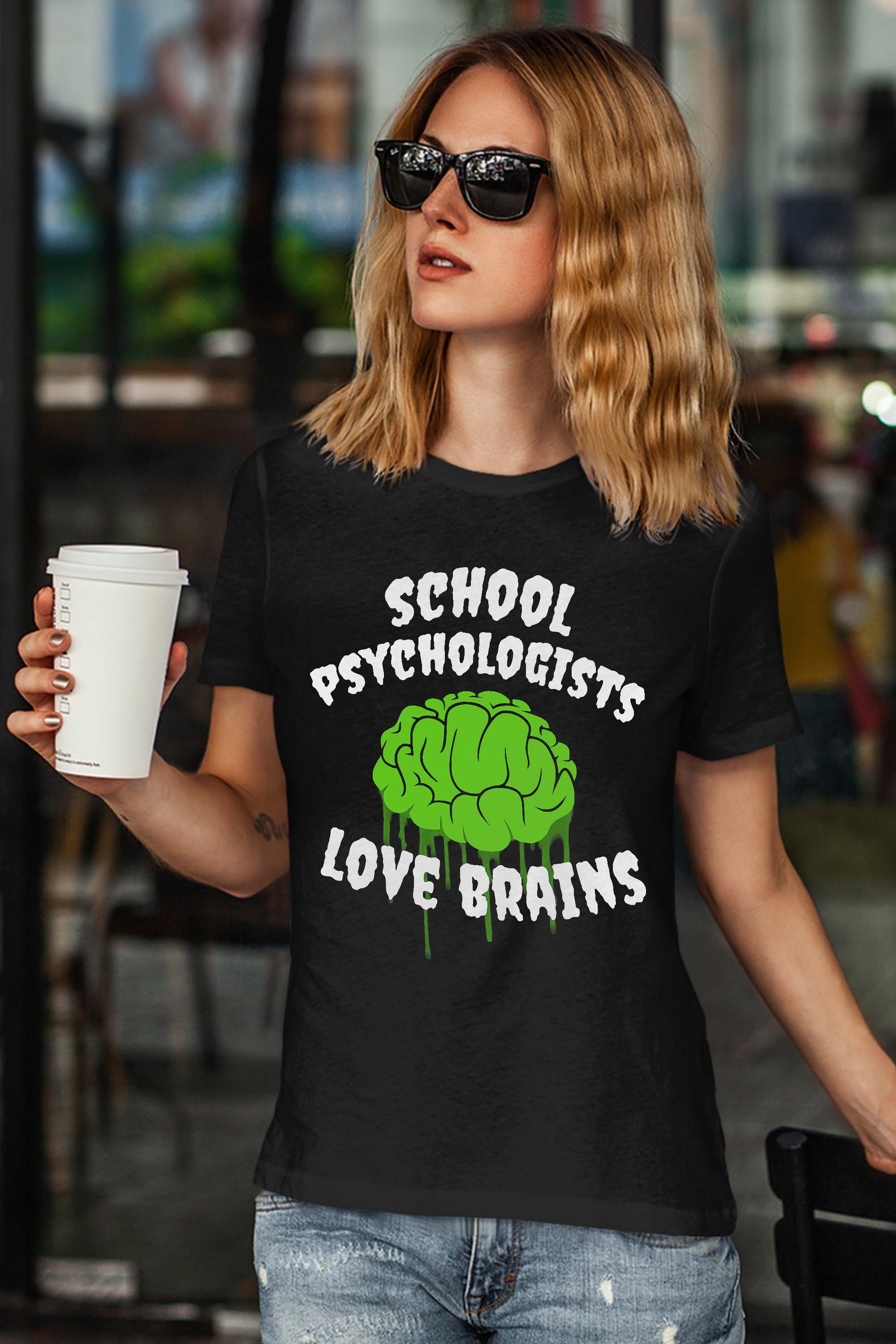 School Psychologist Halloween Costume Teachers Love Brains Gift T-Shirt