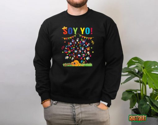 Soy Yo National Hispanic Heritage Month Latin Flags Tree T-Shirt