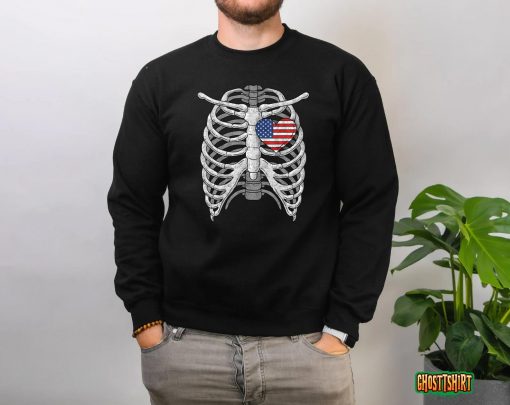 USA Halloween – American Flag Halloween Skeleton T-Shirt