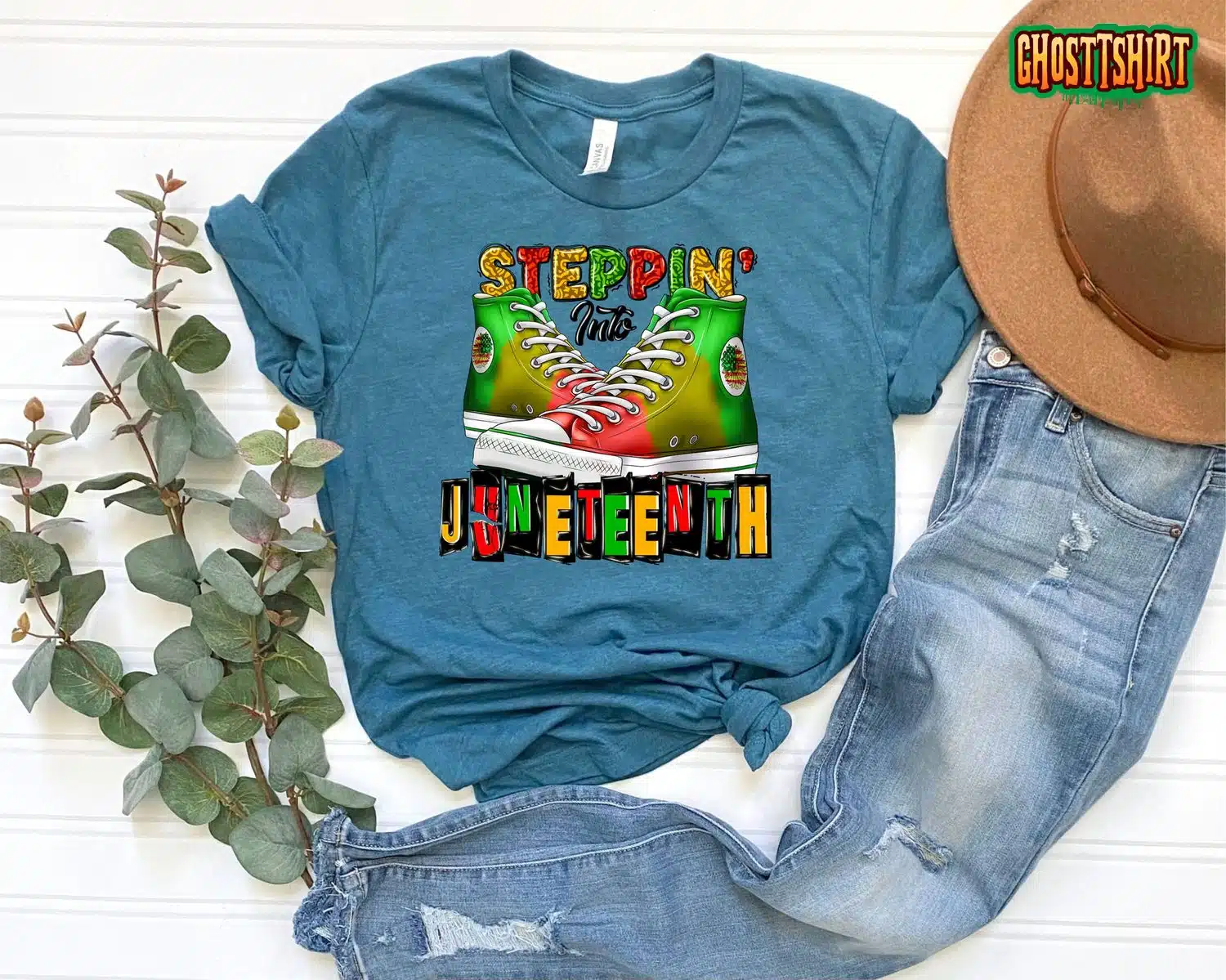 Steppin’ Into Juneteenth Black History Free-ish Trending Shirt