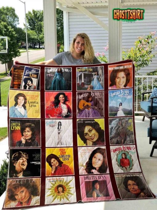 Loretta Lynn Quilt Blanket