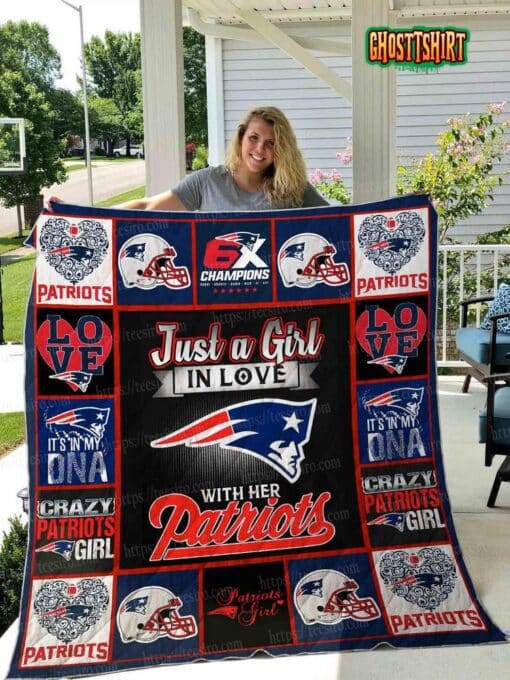 New England Patriots Girl Quilt Blanket