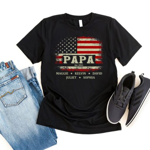 Papa Est American Flag US Papa Father’s Day Unisex T-Shirt