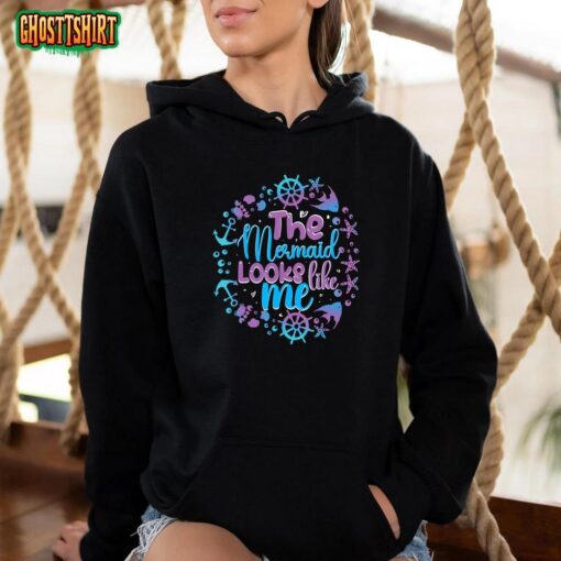 The Mermaid Looks Like Me Black Girl Quote T-Shirt