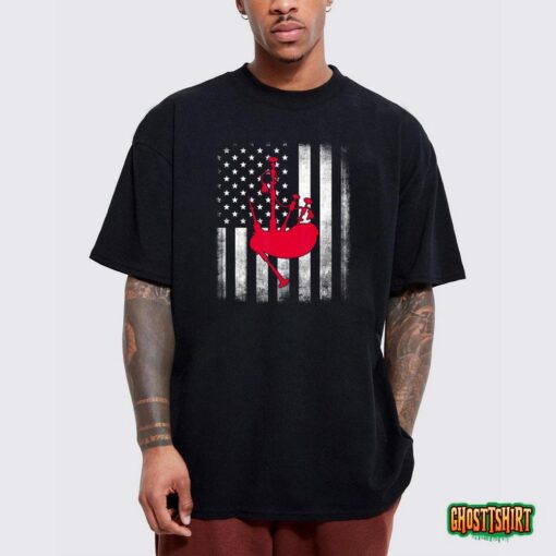 National US Flag American Bagpipe Vintage Highland Pipes T-Shirt