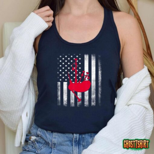 National US Flag American Bagpipe Vintage Highland Pipes T-Shirt